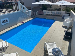 Apartments Madzari - Ciovo - Pool